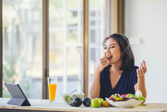 Cara Meningkatkan Sistem Imun dengan Makanan Sehat