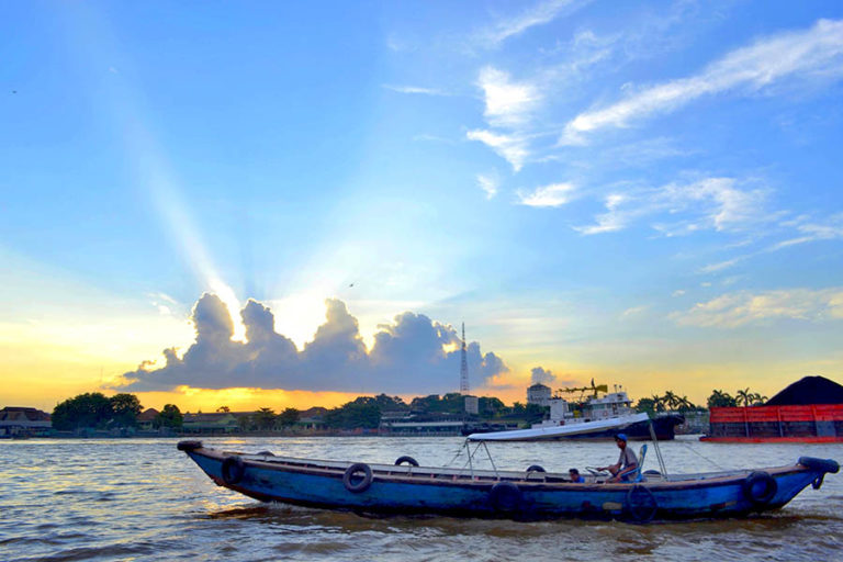 Ekonomi Maritim Indonesia Potensi Laut yang Belum Terjamah